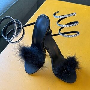 Elegant Black Feathered Women's Heels